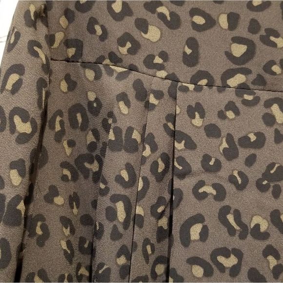 NEW Leopard BNWT HOT Shirt Chelsea & Theodore - Picture 5 of 9